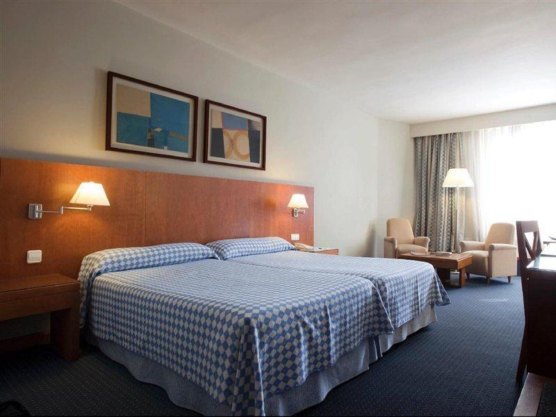 Husa Moncloa Madrid Zimmer foto